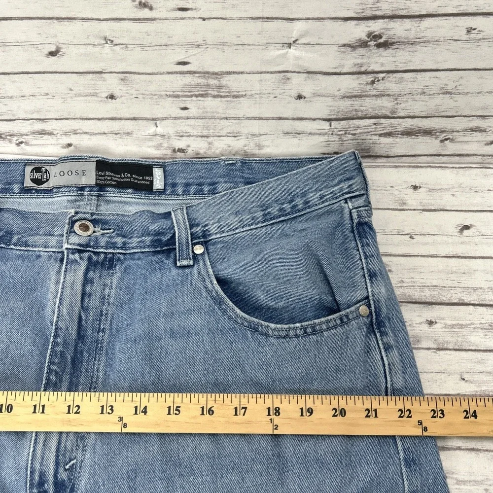 Levis SilverTab Loose Jeans Mens 38x32 Light Blue Denim Baggy Tapered 90's Style